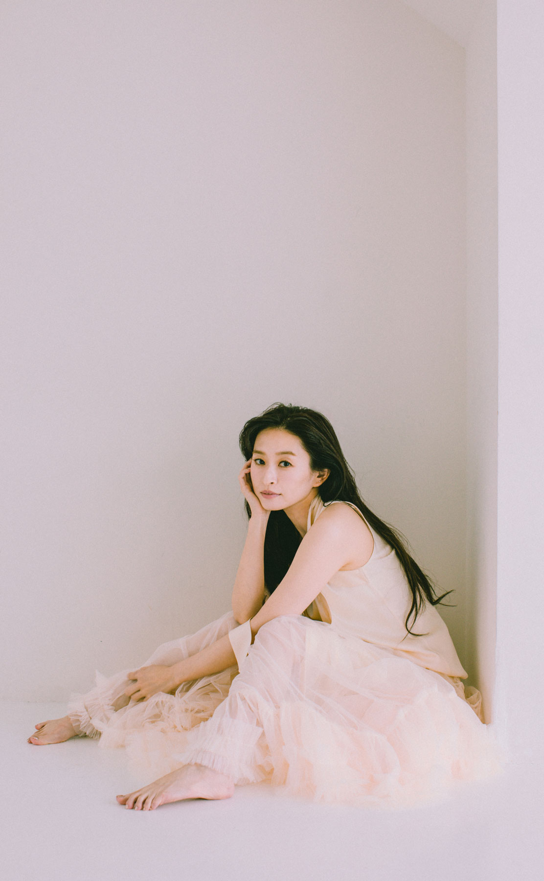 島袋寛子 メインビジュアル